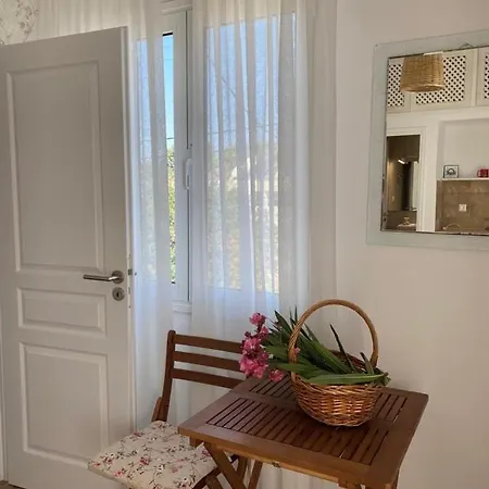 Reginas Apartman *